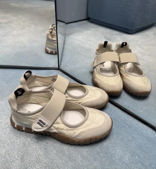 重磅推荐  缪Tyre轮胎底玛丽珍  休闲运动风  魔术贴休闲鞋  橡胶星星大底 商品图0