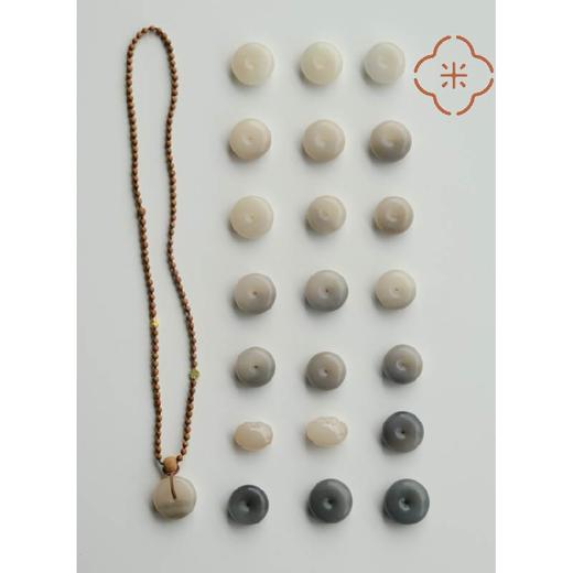 米马饰物 青海料烟紫半山水和田玉平安扣 手工编织 印度老山檀项链 商品图4