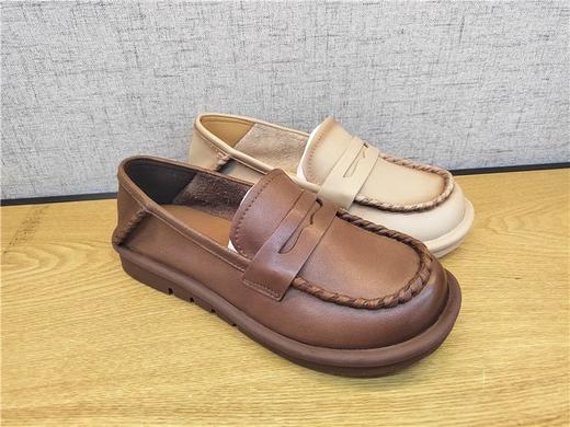 豪行春季新款22168095真皮复古休闲低跟女鞋单鞋皮鞋 商品图1