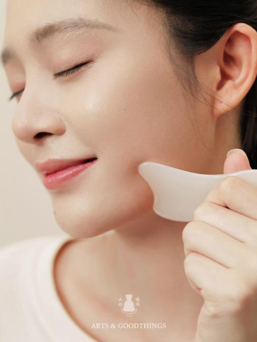 山林曦照 玫瑰面部精华油 润玉刮痧板 商品图2