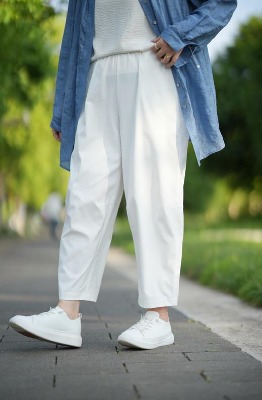 现货【功能性夏裤】❤️免烫不易皱，有弹力，耐摩擦，不易起球，不褪色🌱简约透气、9.5分裤长，不拖沓、穿着利落！面料有弹，版型宽松，行动自由无负担。48小时发货 商品图9