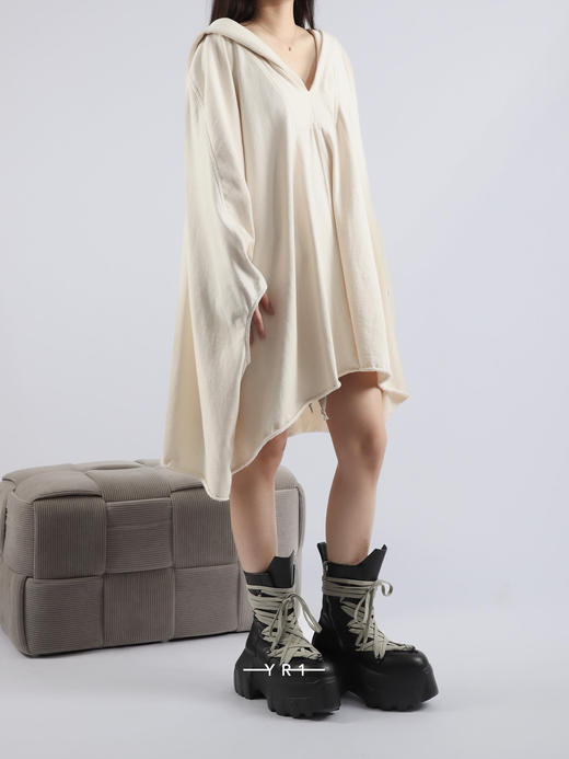 Rick Owens | HOLLYWOOD 秀款V领兜帽哈达长袍 商品图2