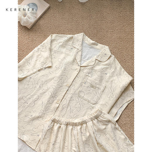 可人儿小众设计师新款泡泡绵女士睡衣夏季短袖可外出家居服三件套 商品图3