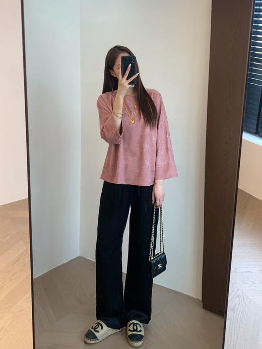 新款国风新中式提花垂顺缎面八分袖美妙衫 商品图5