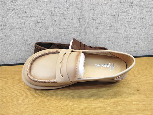 豪行春季新款22168095真皮复古休闲低跟女鞋单鞋皮鞋 商品图3