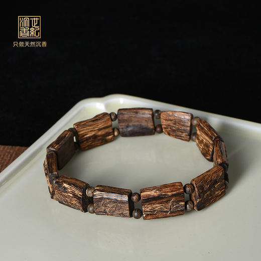 天然文莱沉香随形手排 沉水级 9.8克 SP11440 商品图0