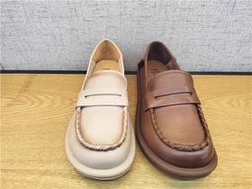 豪行春季新款22168095真皮复古休闲低跟女鞋单鞋皮鞋