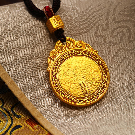 宫匠造办 护心佩黄金吊坠 商品图3