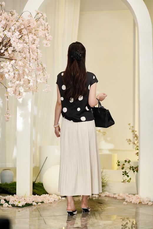 臣禾	【波点印花衬衫】19姆米弹力双乔真丝短袖上衣	JZ252050238 商品图8