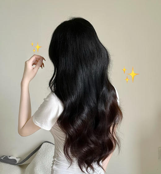 【伯纳乌水润去屑/清盈柔顺洗发水】胖东来断货王拿下了 胖东来C位促销 权威专利认证一实力控油净屑柔顺√植物必精粹养护+11重氨基酸成分添加一柔和呵护头皮，温和养发 商品图4