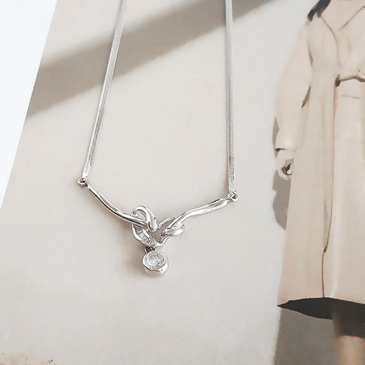 【天然正品】PT900铂金时尚设计款约0.30克拉钻石吊坠项链女士现售价：3880！160525NJM29 商品图5