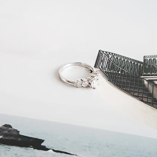 【天然正品】PT900铂金时尚设计款0.32克拉钻石戒指I-J-SI 13号（戒圈可改）女士现售价：3280！160525NJM12 商品图3