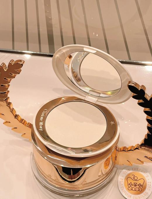 [小滋心选]【活动价 ¥79】CT白月光粉饼中样3.4g 商品图5