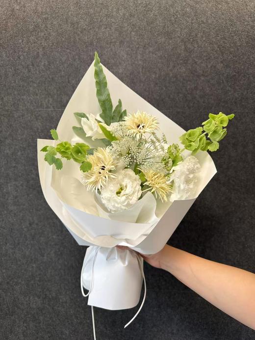 「清新自然风」龙胆弗朗等混搭花束 商品图0