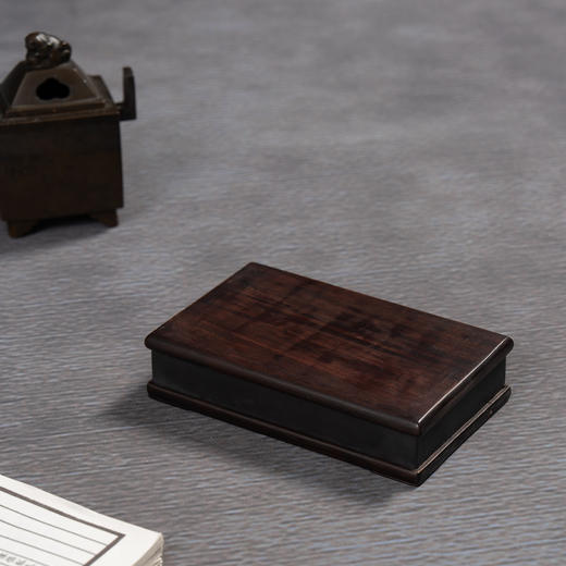 清	敞池方形端砚配红木天地盖座 商品图1