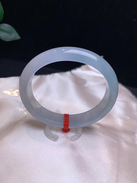 620030，53.5 冰紫底贵妃，一截带晴绿底，纯纯的 干净清爽 特别秀气