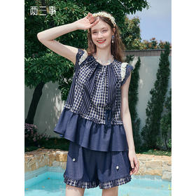 两三事 蓝莓棋局 2025夏季新款森女风蕾丝拼接立体花朵格子背心女