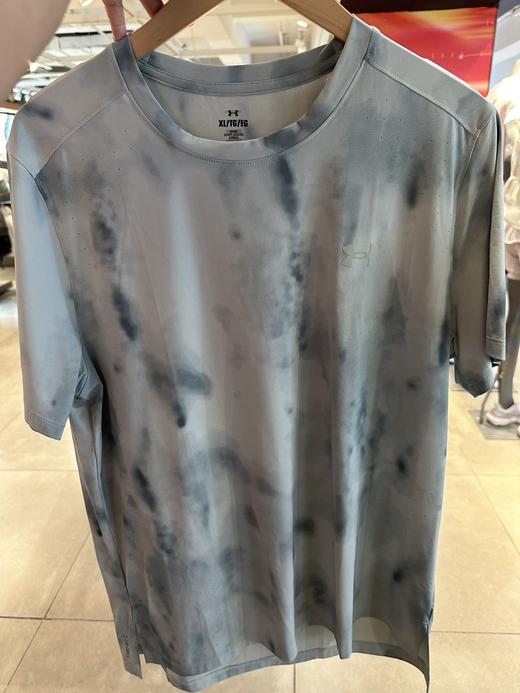 【云粉节】7楼安德玛UA爆冷系列Iso-Chill男子透气跑步运动短袖T恤1389804  吊牌价549元 商品图1