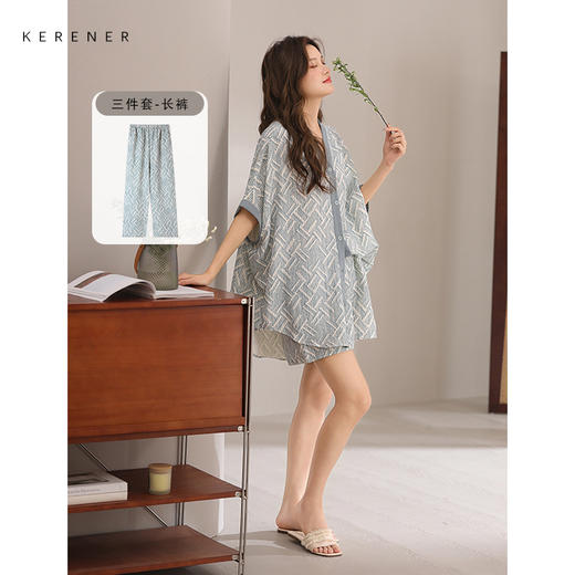 可人儿新款泡泡绵夏季女士短袖睡衣网红风带胸垫短裤家居服三件套 商品图1