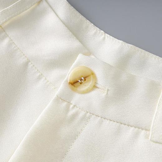 「高货wl」全新升级【铂金会员201/天猫269/差价68】(11257)洛诗琳气质高腰丝毛短裤2025夏季新款定纺光感显瘦A字短裤 商品图3