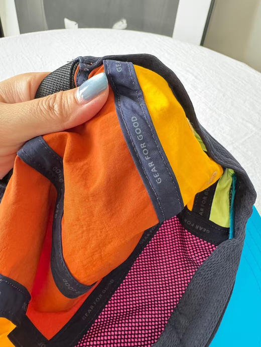 原单正品 Cotopaxi|美洲羊驼拼色速干帽 日本东京旗舰店有售！快干防水，头围可调尺寸-帽檐长7cm/帽围可调节~
蓝色/紫色
飞机盒+原版密封袋包装
代购900 商品图7