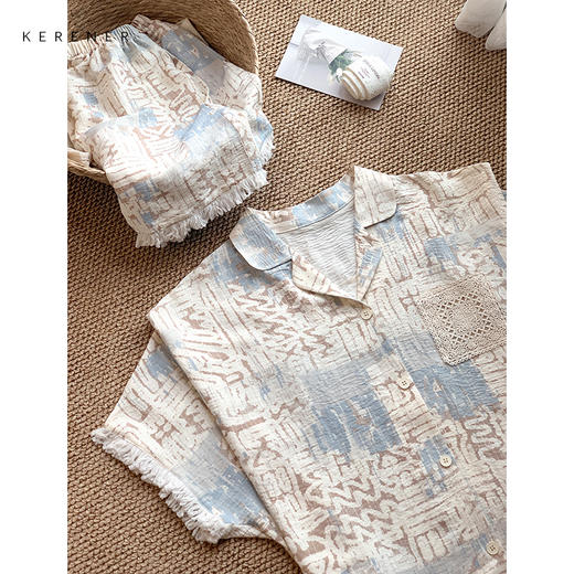 可人儿小众设计师新款泡泡绵女士睡衣夏季短袖可外出家居服三件套 商品图1