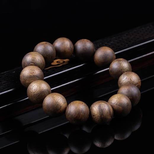 xy0344沉香16mm素串豪华大手串 商品图3