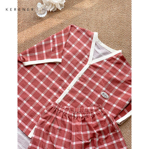 可人儿小众设计师新款泡泡绵女士睡衣夏季短袖可外出家居服三件套 商品图3