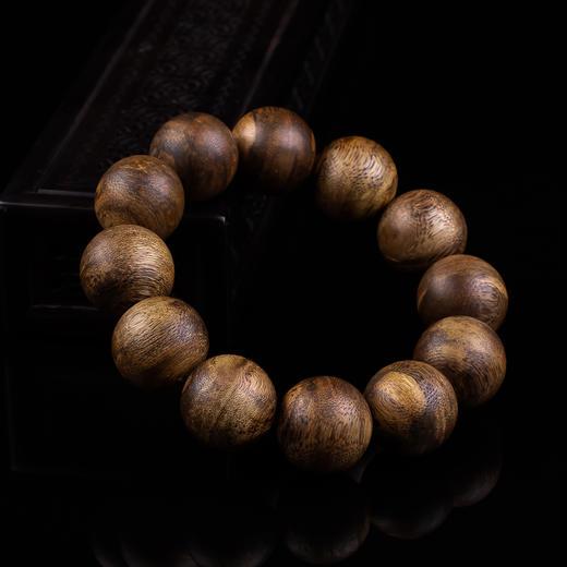 xy0343沉香20mm大素串单圈手串 商品图1