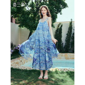 两三事萤海珊瑚2025夏季新款小仙女花边肩带印花吊带裙飘逸连衣裙
