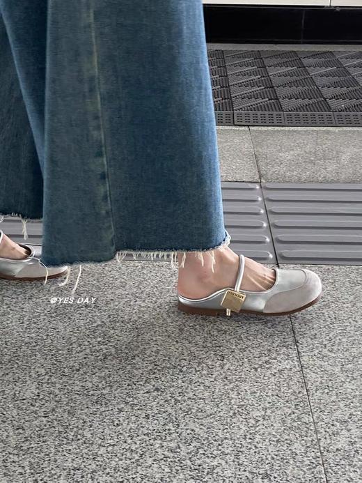 【miu风玛丽珍芭蕾半拖拖鞋】法式单鞋包头外穿半拖，颜值好惊艳，上脚软软的 全网爆炸火的包头半拖，上脚超方便包头设计不露趾，鞋底特别软显腿细、显高显瘦、质感满满 商品图4