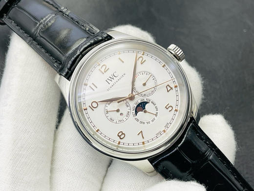 『NOOB official➕』新品隆重登场——原版复刻 万.国IWC葡萄牙系列腕表，集时间/日期/星期/闰年/真月相和月份于一身，复刻正品一切功能➕搭配专柜正品一致的82650机芯❕❕❕ 商品图0