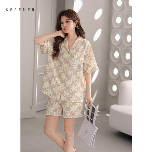 可人儿小众设计师新款泡泡绵女士睡衣夏季短袖可外出家居服套装 商品图1