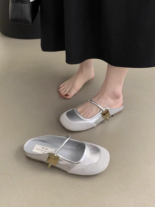 【miu风玛丽珍芭蕾半拖拖鞋】法式单鞋包头外穿半拖，颜值好惊艳，上脚软软的 全网爆炸火的包头半拖，上脚超方便包头设计不露趾，鞋底特别软显腿细、显高显瘦、质感满满 商品图0