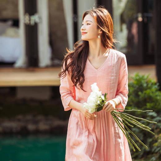 【林栖设计小店】（现货）苎麻连衣裙牙签褶优雅绣花修身2025夏季新品花仙子长裙女1952069 商品图4