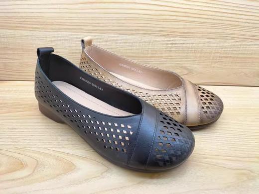 豪行正品牛皮透气女凉鞋23243003夏季大圆头舒适妈妈平底鞋 商品图1