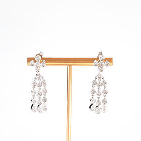 【天然正品】PT900铂金时尚设计款流苏造型近1ct钻石耳钉11.4*42.6*15.0MM（皆取最大值）女士现售价：6880！160525NJM22