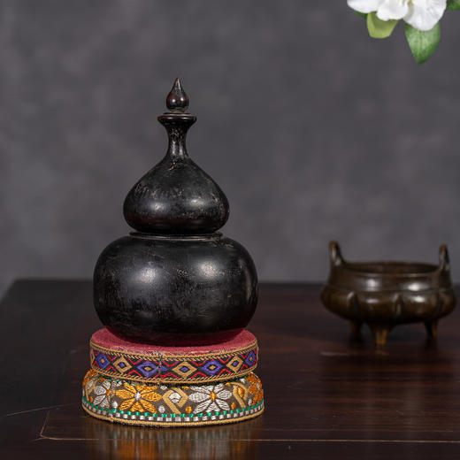 清	紫檀葫芦形香盒摆件 商品图0