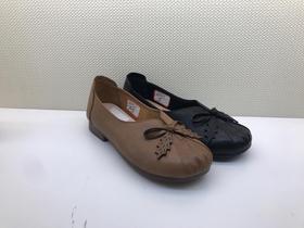 豪行正品牛皮透气女鞋22346517圆头舒适妈妈平底鞋