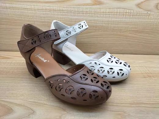 豪行真皮休闲女鞋23292835时尚中跟包头凉鞋 商品图2