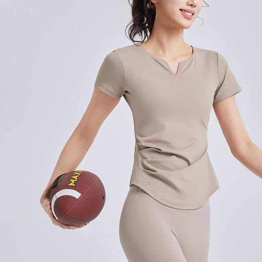 跃牌【瑜堂系列】新款v领褶皱瑜伽服短袖防震固定杯显瘦健身上衣t恤JYMD107 商品图1