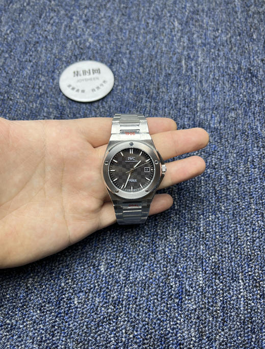 IWC万国工程师系列 男士腕表
机芯：搭载进口西铁城 商品图8