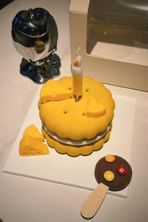 奶酪造型饼干慕斯（直径9.5高6cm，口味：树莓开心果饼干慕斯，适合2-3人） 商品图0