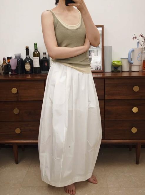 【高品质私服】【CC不规格褶裥立体花苞半身裙】手感柔软，颜色格外细腻G1383-CC【无标出货 介意慎拍】 商品图6