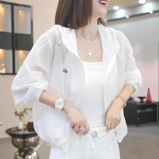 SMZ35883户外薄款连帽冲锋衣外套女夏季2025新款百搭透气外搭气质长袖上衣 商品图2