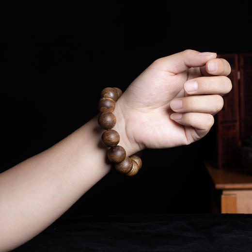 xy0345沉香18mm大素串豪华大手串 商品图7