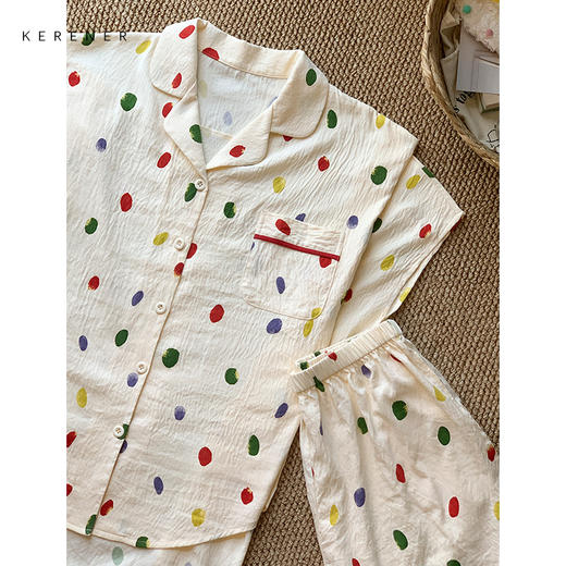 可人儿小众设计师新款泡泡绵女士睡衣夏季短袖可外出家居服三件套 商品图2