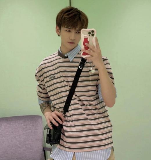 重磅渠道  PD粉咖条纹短袖T恤  男女同款 宽松短袖T恤 商品图1