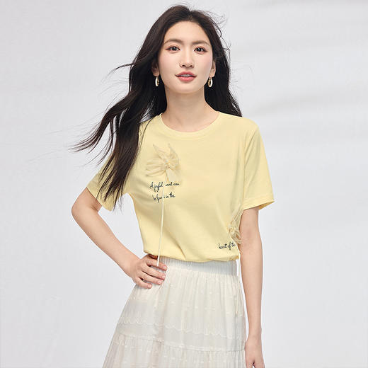 【专属特价】熙世界设计感立体花朵正肩T恤短袖休闲圆领纯棉上衣女2025夏新款 商品图3