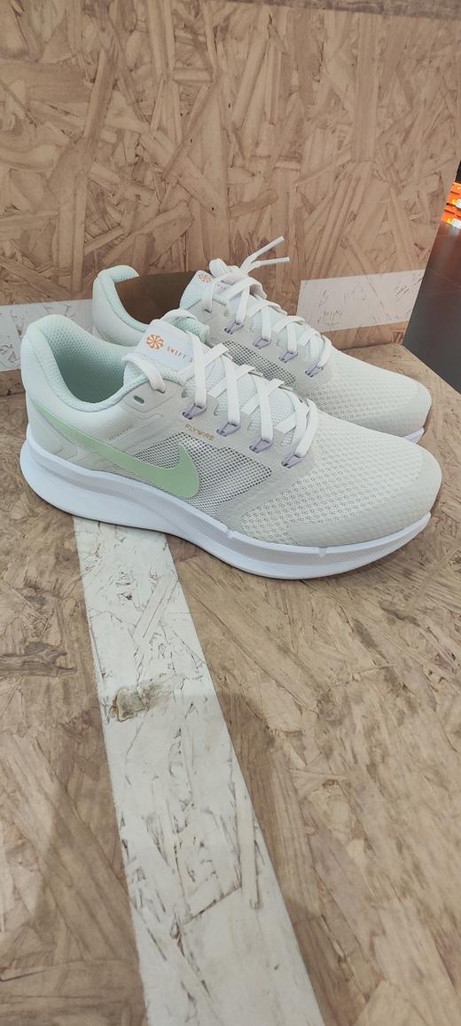 耐克成人女款短跑鞋 商品图0